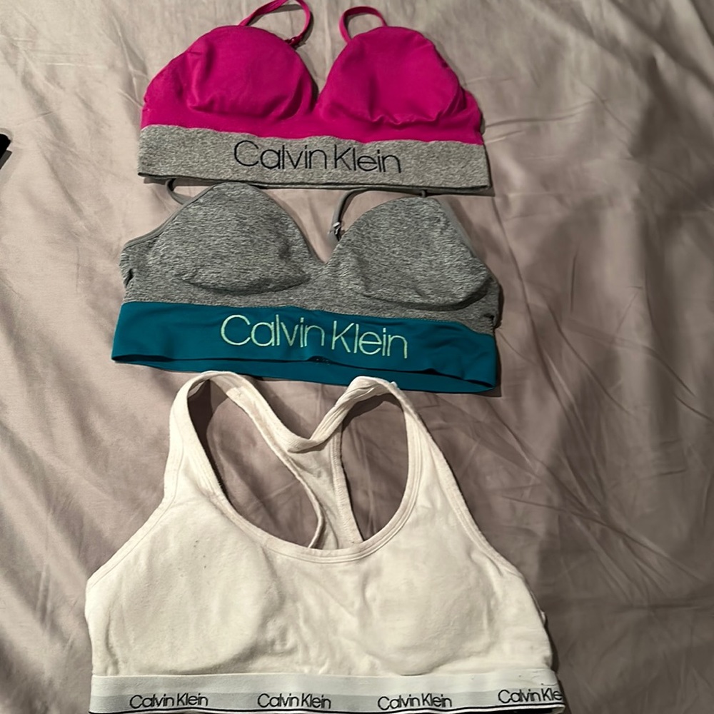 Calvin Klein 3 pair girls sports bra 14-16 year old - used